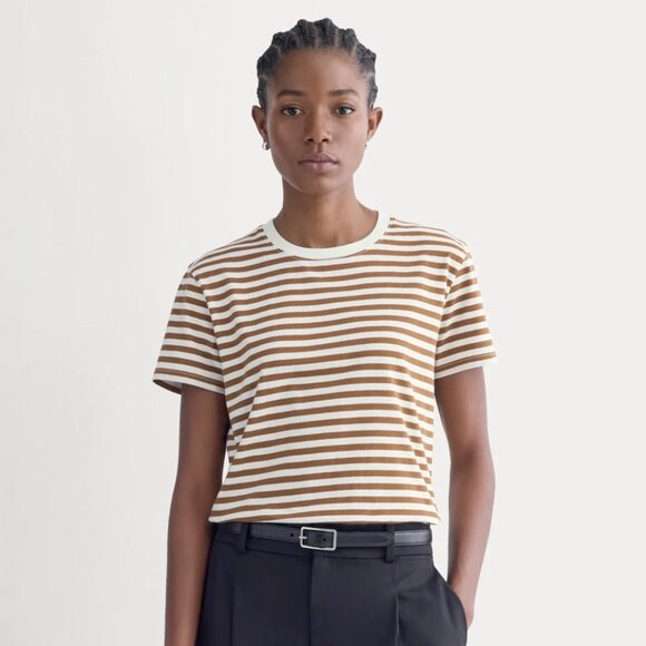 Everlane The Box Cut Tee in Essential Cotton in Bone Toffee, Size Large - Picture 1 of 8